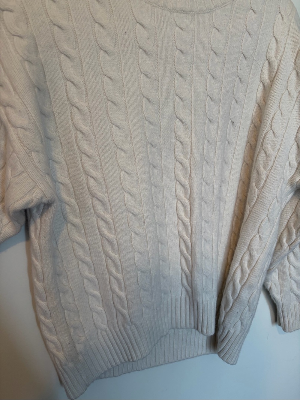 Aritzia Sunday Best Merino Wool Cable Knit Peggy Sweater - S - Picture 3 of 8